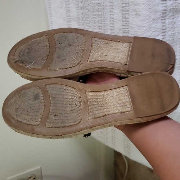 Banana Republic leather cream studded open side espadrille flat sandals … - Picture 9 of 9